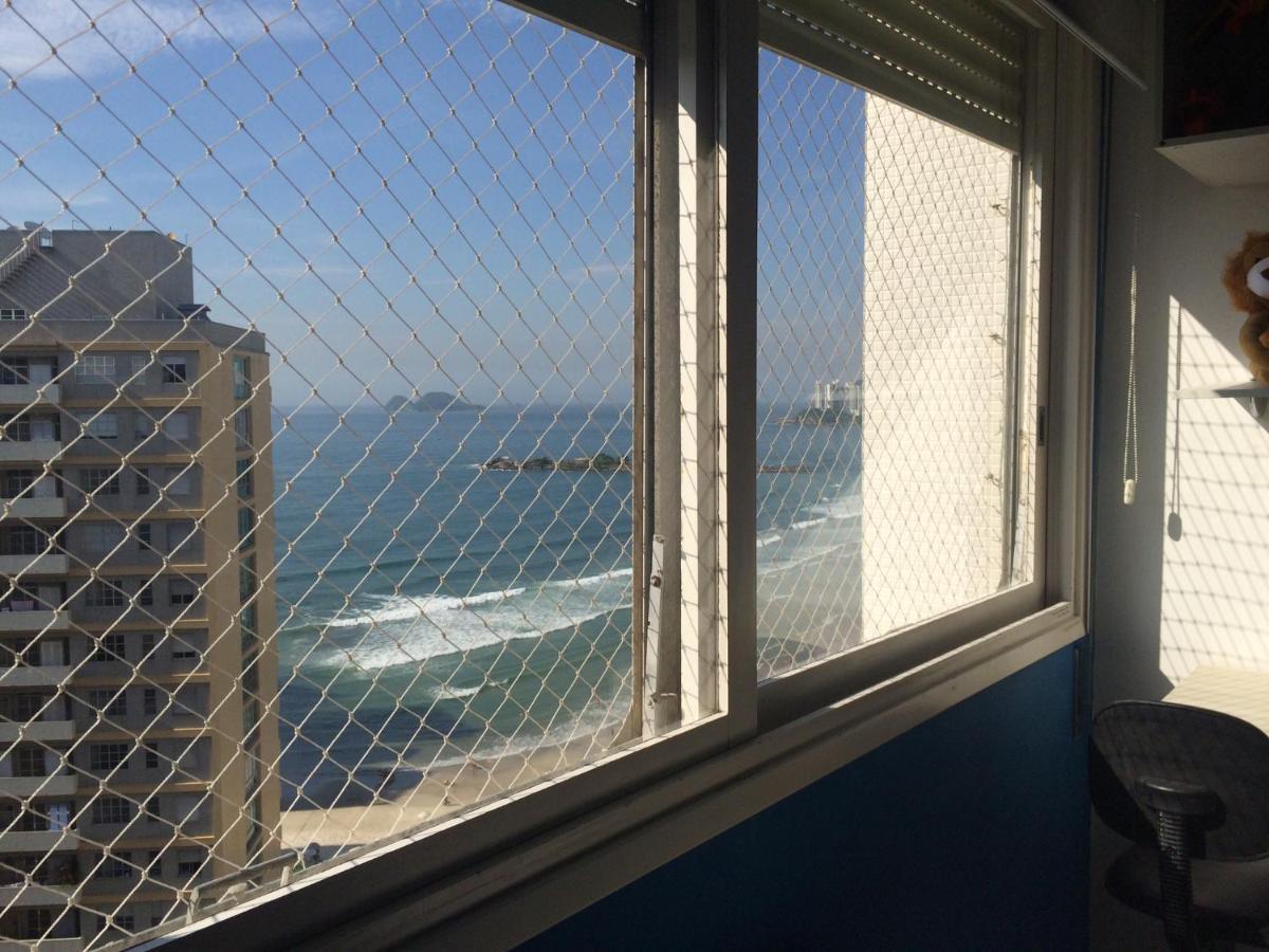 グァルジャーPitangueiras Frente Mar Impecavelアパートメント エクステリア 写真